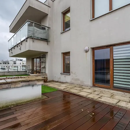Sokratesa Business - 52m2 Terrace, Parking, Metro Nearby - By Rentujemy *
