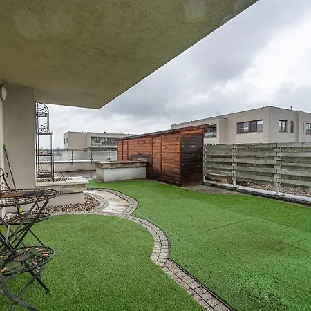 Sokratesa Business - 52m2 Terrace, Parking, Metro Nearby - By Rentujemy Apartment *