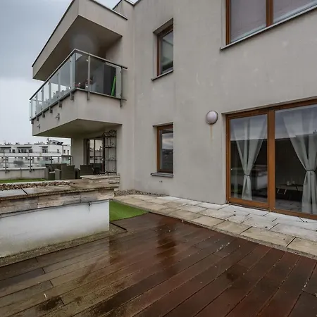 Sokratesa Business - 52m2 Terrace, Parking, Metro Nearby - By Rentujemy * Warszawa