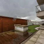 Apartman Sokratesa Business - 52m2 Terrace, Parking, Metro Nearby - By Rentujemy Varsó